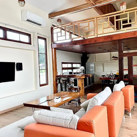 Davin Pool Villa